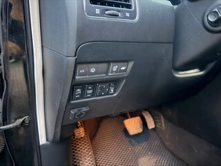 2010 Infiniti QX56 II, чёрный, 2000000 рублей, вид 4