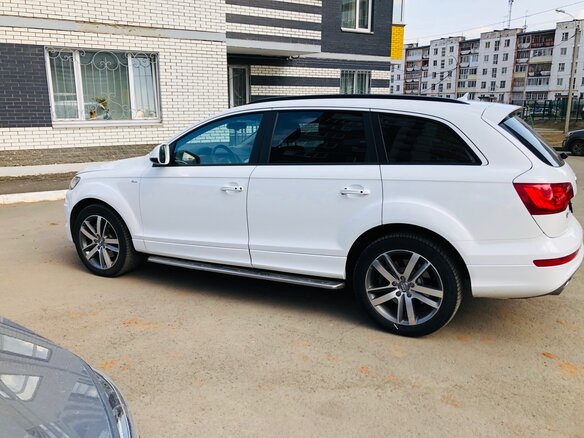 2010 Audi Q7 8-speed I (4L) Рестайлинг, белый - вид 3