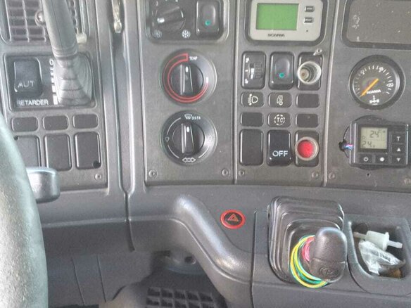 2004 Scania 4-Series, белый, 1650000 рублей - вид 15