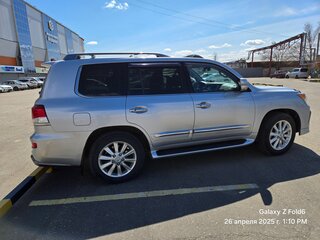 2012 Lexus LX 570 III Рестайлинг, серебристый, 5500000 рублей, вид 4