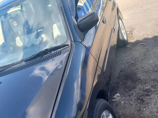 1999 Mazda Demio I (DW), чёрный, 180000 рублей, вид 3