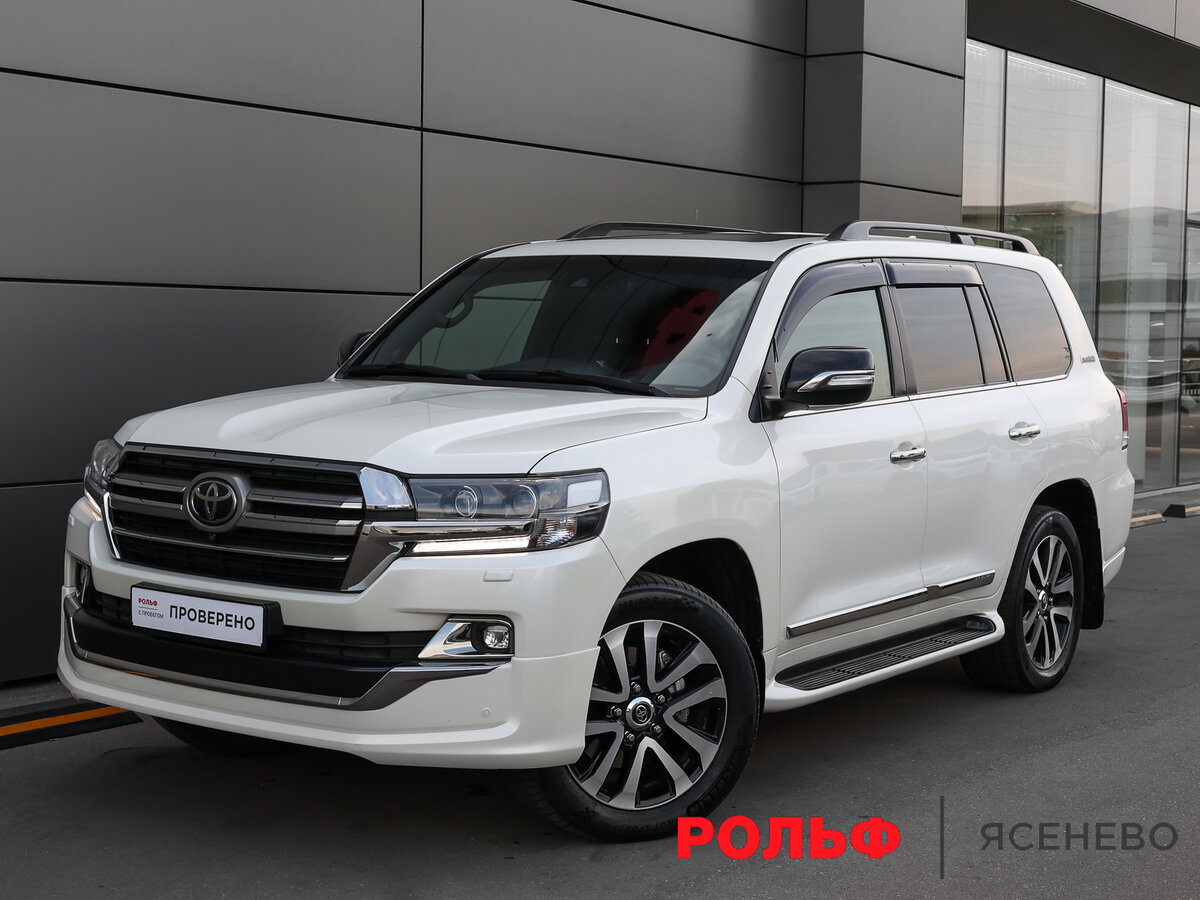 Открыть фотографии: Toyota Land Cruiser 200 Series Рестайлинг 2