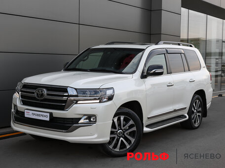 Toyota Land Cruiser 200 Series Рестайлинг 2