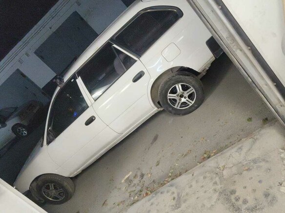 1999 Toyota Corolla VII (E100), белый, 325000 рублей - вид 9
