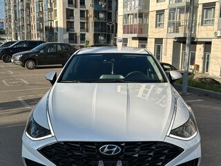 2020 Hyundai Sonata VIII (DN8), белый, 2400000 рублей, вид 4