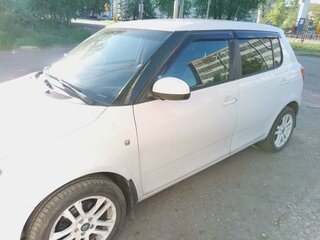 2011 Skoda Fabia II Рестайлинг, белый, 660000 рублей, вид 4