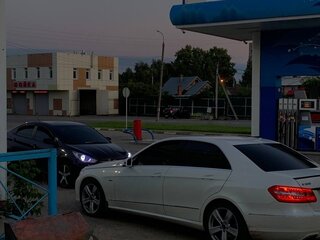 2011 Mercedes-Benz E-Класс 350 IV (W212, S212, C207), белый, 1200000 рублей, вид 2