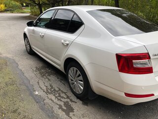 2014 Skoda Octavia III (A7), белый, 1500000 рублей, вид 3