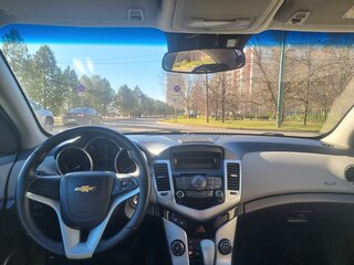 2011 Chevrolet Cruze I, бежевый, 755000 рублей, вид 4