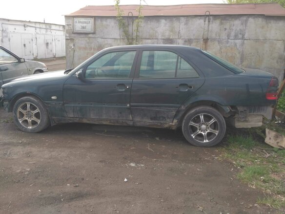 2000 Mercedes-Benz C-Класс 180 I (W202) Рестайлинг, синий - вид 5
