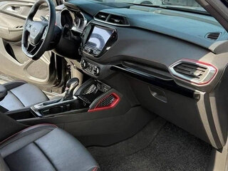 2023 Chevrolet TrailBlazer III Рестайлинг, чёрный, 1670000 рублей, вид 5