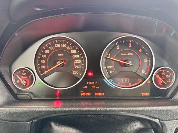 2016 BMW 3 серии 320d xDrive VI (F3x) Рестайлинг, белый, 2200000 рублей - вид 20