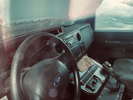 2009 Ford E-series, белый, 3000000 рублей, вид 4