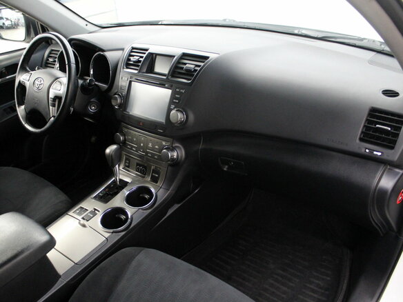 2013 Toyota Highlander II (XU40) Рестайлинг, белый - вид 10