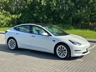 2021 Tesla Model 3 Long Range I, белый, 3400000 рублей, вид 2