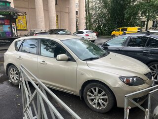 2007 Mazda 3 I (BK) Рестайлинг, золотистый, 400000 рублей, вид 4