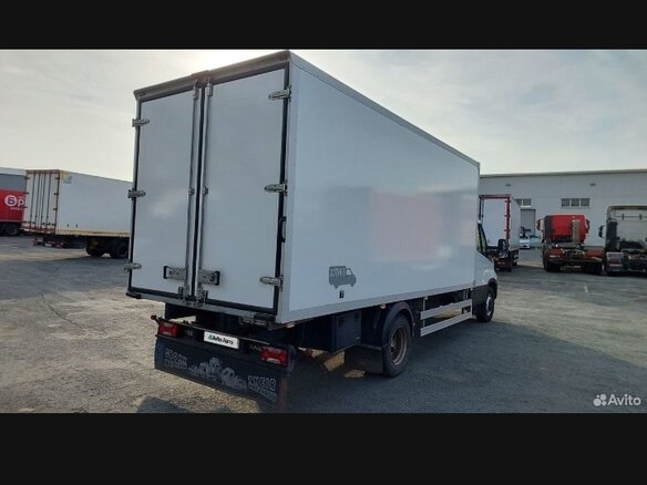 2019 Iveco Daily, белый, 6000000 рублей - вид 3
