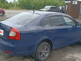 2010 Skoda Octavia Czech market II (A5) Рестайлинг, синий, 560000 рублей, вид 4