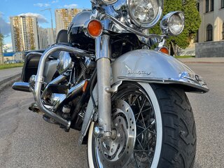 2003 Harley-Davidson Road King, серебристый, 700000 рублей, вид 4