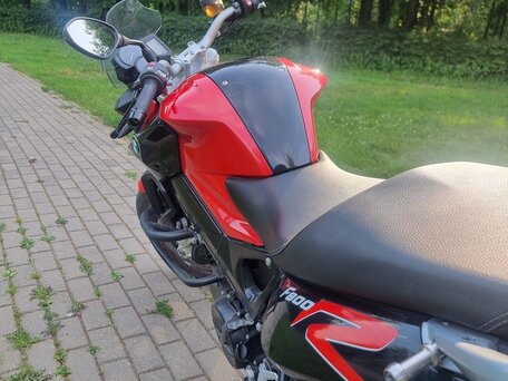 2018 BMW F 800 R, красный, 800000 рублей, вид 4