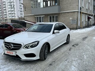 2015 Mercedes-Benz E-Класс 200 IV (W212, S212, C207) Рестайлинг, белый, 2800000 рублей, вид 1