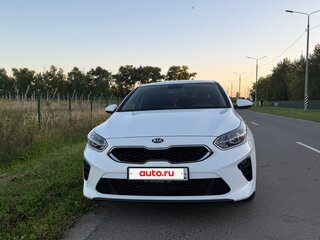 2019 Kia Ceed III, белый, 1620000 рублей, вид 3
