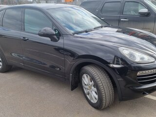2011 Porsche Cayenne Diesel II (958), чёрный, 2250000 рублей, вид 3