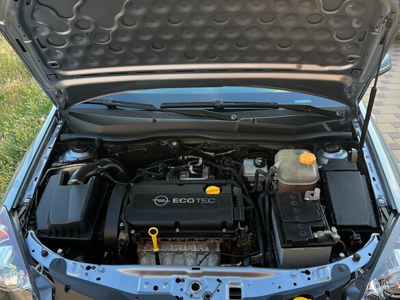 2008 Opel Astra GTC H Рестайлинг, серый, 670000 рублей - вид 30