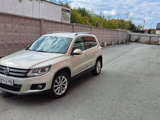 2011 Volkswagen Tiguan I Рестайлинг, бежевый, 1350000 рублей, вид 5