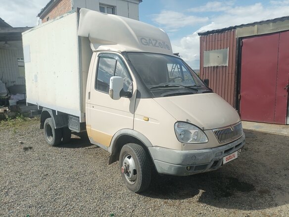 2000 ГАЗ ГАЗель (3302), жёлтый, 830000 рублей - вид 1