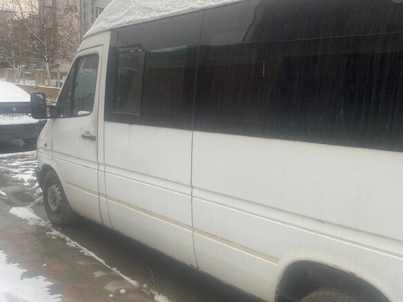 1999 Mercedes-Benz Sprinter Classic, белый - вид 2