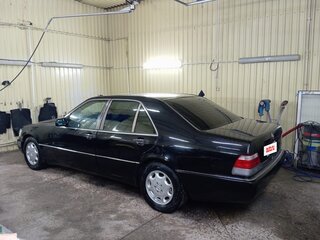 1993 Mercedes-Benz S-Класс 420 III (W140), чёрный, 900000 рублей, вид 4