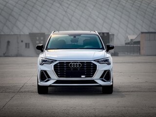 2021 Audi Q3 35 TFSI II (F3), белый, 2270000 рублей, вид 2