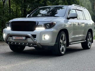 2010 Toyota Land Cruiser 200 Series, белый, 2800000 рублей, вид 1