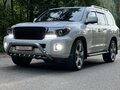 2010 Toyota Land Cruiser 200 Series, белый, 2800000 рублей