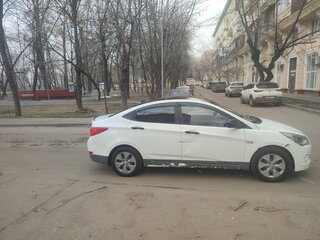2016 Hyundai Solaris I Рестайлинг, белый, 580000 рублей, вид 3