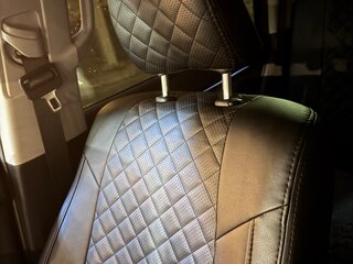 2022 Toyota Land Cruiser Prado 150 Series Рестайлинг 3, белый, 7900000 рублей, вид 5