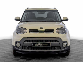 2017 Kia Soul II Рестайлинг, бежевый, 1400000 рублей, вид 2