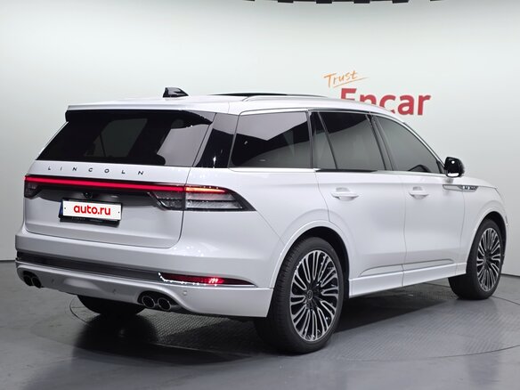 2024 Lincoln Aviator II Рестайлинг, белый, 9228700 рублей - вид 1
