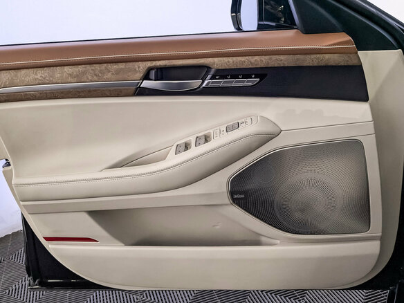 2022 Genesis G90 Limousine I Рестайлинг, чёрный, 5120000 рублей - вид 18