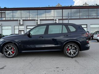 2024 BMW X5 Long 30Li IV (G05/G18) Рестайлинг, чёрный, 8750000 рублей, вид 4