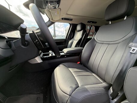 2026 Land Rover Range Rover D350 MHEV Long V, чёрный, 20489000 рублей, вид 5