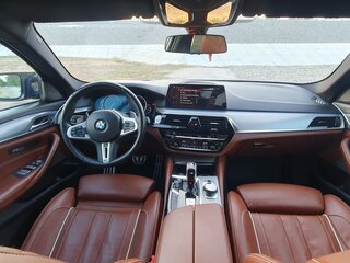 2017 BMW 5 серии 530d xDrive VII (G30/G31/G38), синий, 3450000 рублей, вид 5