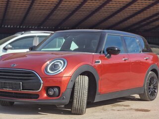 2020 Mini Clubman Cooper II Рестайлинг, красный, 2800000 рублей, вид 2