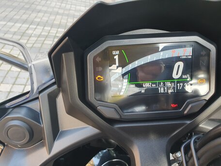 2021 Kawasaki Ninja 650, чёрный, 770000 рублей, вид 3