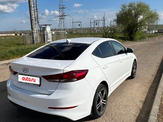 2018 Hyundai Elantra VI (AD), белый, 990000 рублей, вид 5