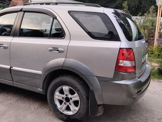 2003 Kia Sorento I, серебристый, 695000 рублей, вид 3