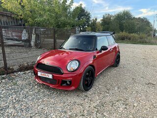 2013 Mini Hatch Cooper II (R56) Рестайлинг, красный, 1399000 рублей, вид 1