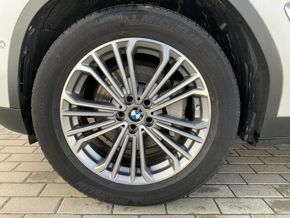 2017 BMW X3 30d xDrive III (G01), белый - вид 9