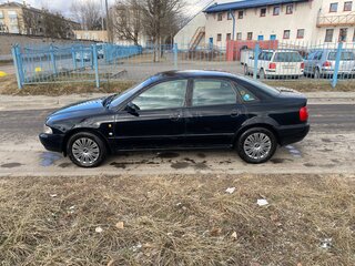 1997 Audi A4 I (B5), чёрный, 300000 рублей, вид 2